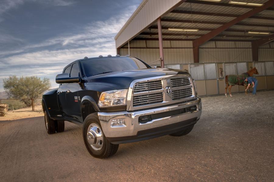  Dodge Ram 1500 Tradesman 2011 года  (фото 19 из 22)